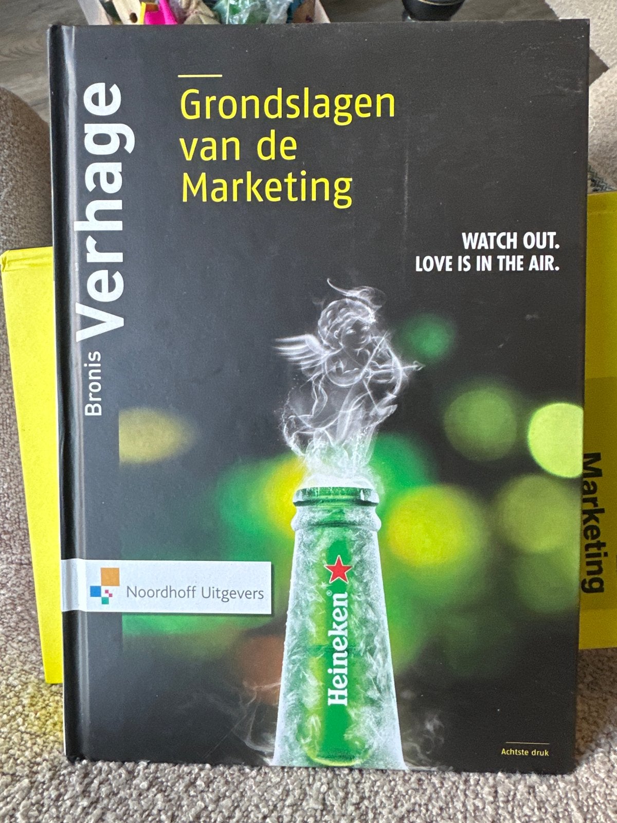 Grondslagen van de Marketing - Bronis Verhage, Ophalen of Verzenden, Zo goed als nieuw, Economie en Marketing