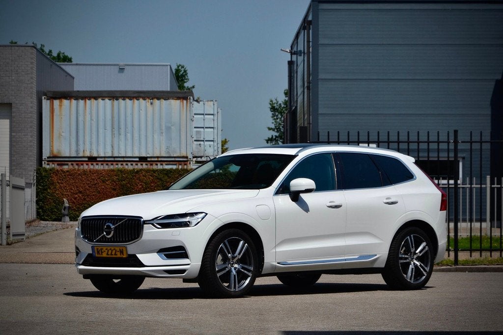 Volvo XC60 2.0 T8 Twin Engine AWD Inscription / NL auto / 1e, Auto's, Automaat, Gebruikt, 1969 cc, 320 pk