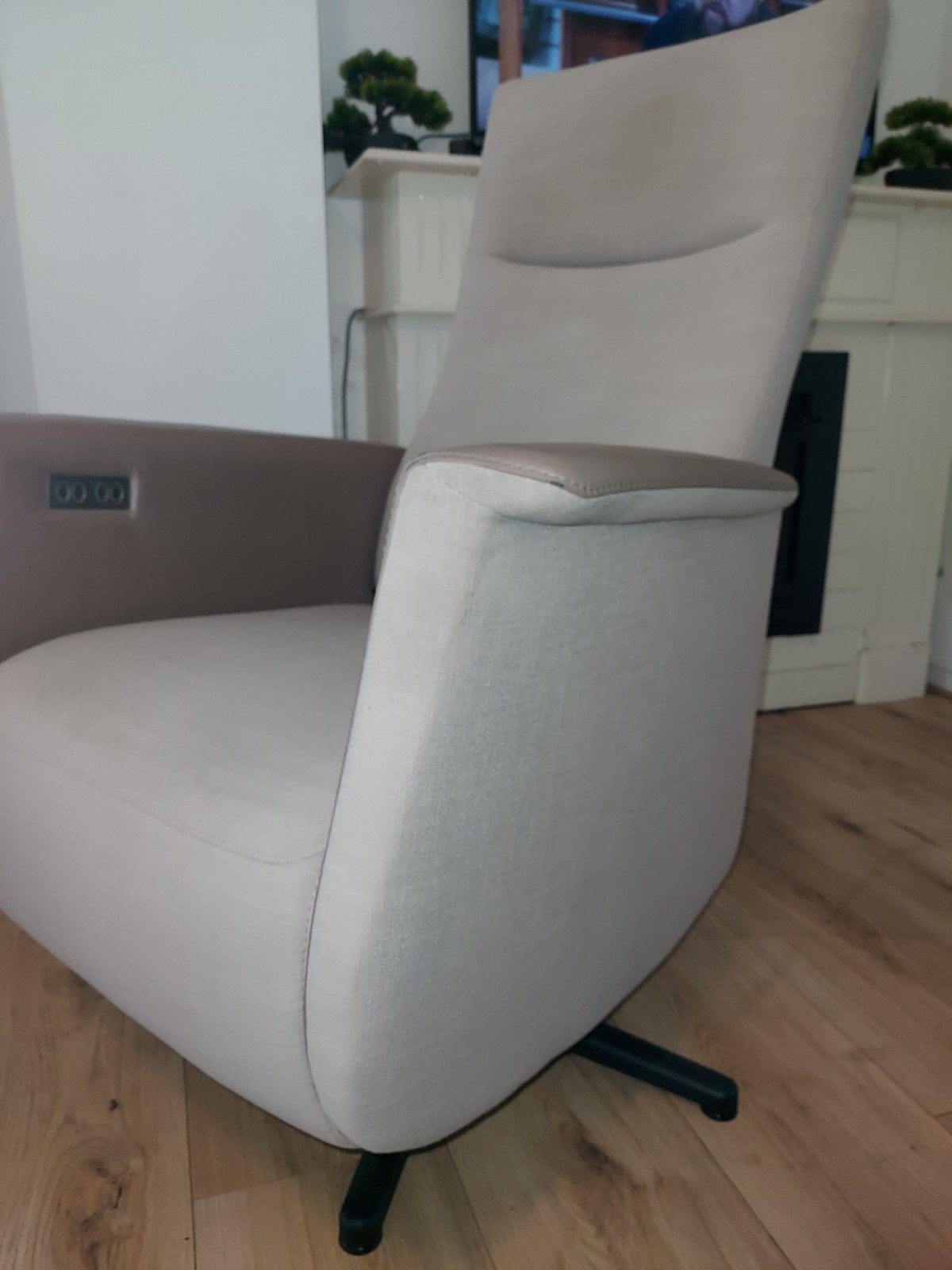 prominent electrisch relax fauteuil, Ophalen, Minder dan 75 cm, 50 tot 75 cm