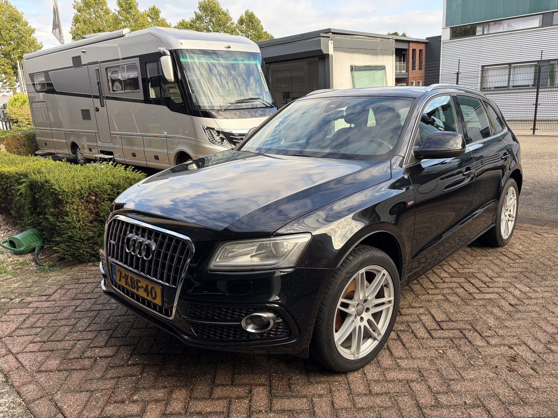 Audi Q5 2.0 TFSI quattro S Edition Panoramadak Trekhaak, Auto's, Gebruikt, 4 cilinders, Zwart, Origineel Nederlands