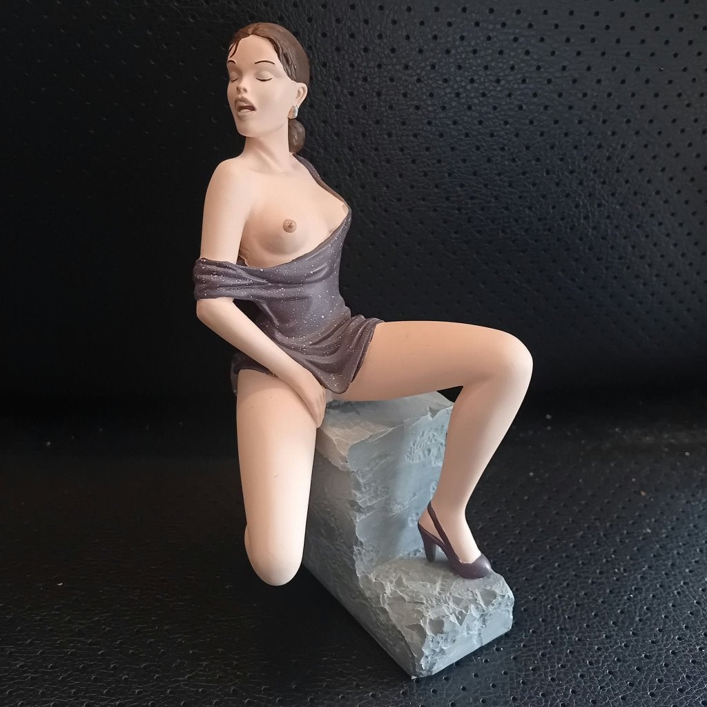 Milo Manara , Demons et Merveilles , Claudia, Ophalen, Zo goed als nieuw, Mens