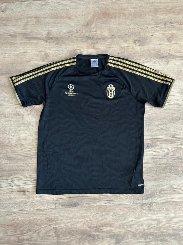 Adidas Juventus trainingshirt Champions League 15/16 maat M, Verzamelen, Sportartikelen en Voetbal, Ophalen of Verzenden, Zo goed als nieuw