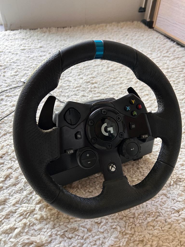 Logitech G923 TRUEFORCE Racestuur en pedalen XBOX & PC, Spelcomputers en Games, Ophalen, Racestuur, Gebruikt, Xbox