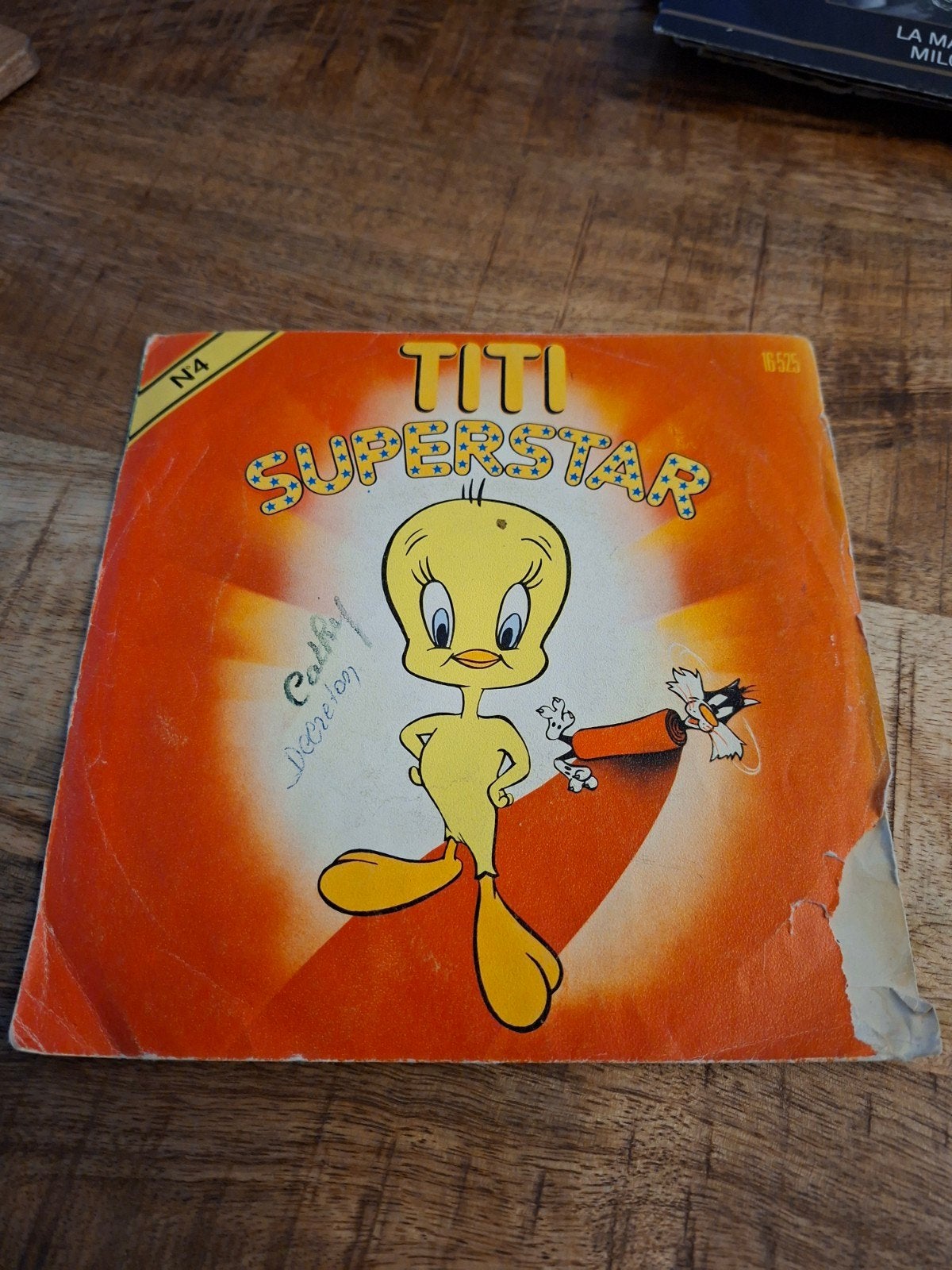 Titi / superstar, Ophalen of Verzenden, Zo goed als nieuw