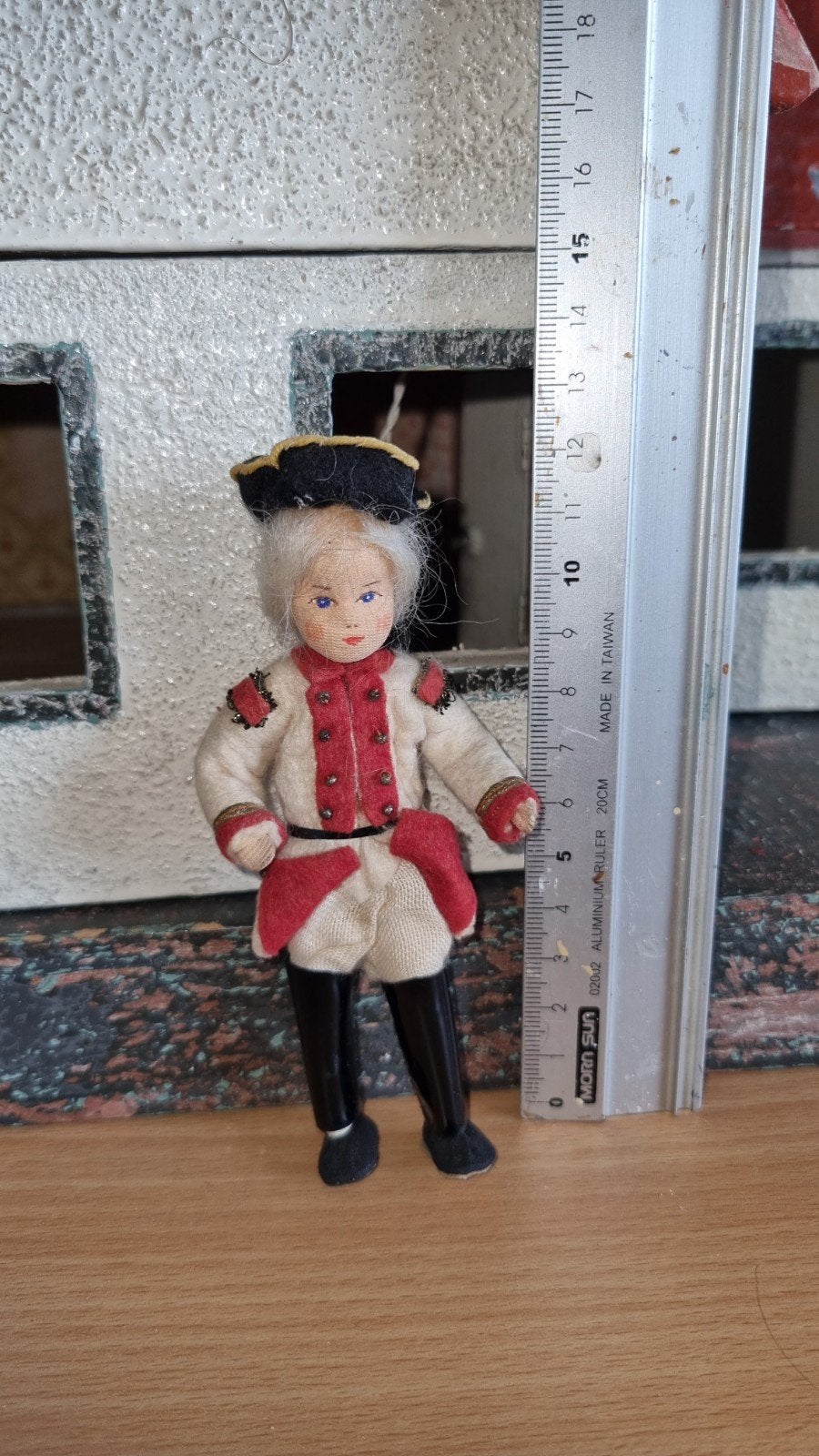 Erna Meyer pop in uniform - Vintage verzamelobject, Verzamelen, Ophalen of Verzenden