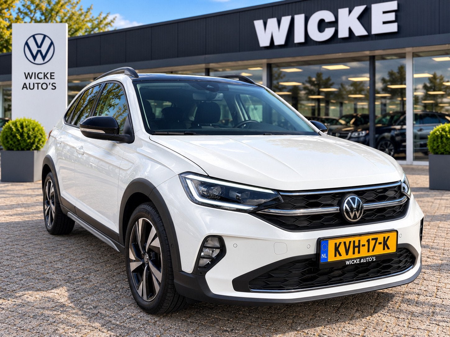 Volkswagen TAIGO 1.0 TSI DSG Camera Virtual IQ Led Leder Cli, Auto's, Gebruikt, Leder en Stof, Wit, Bedrijf