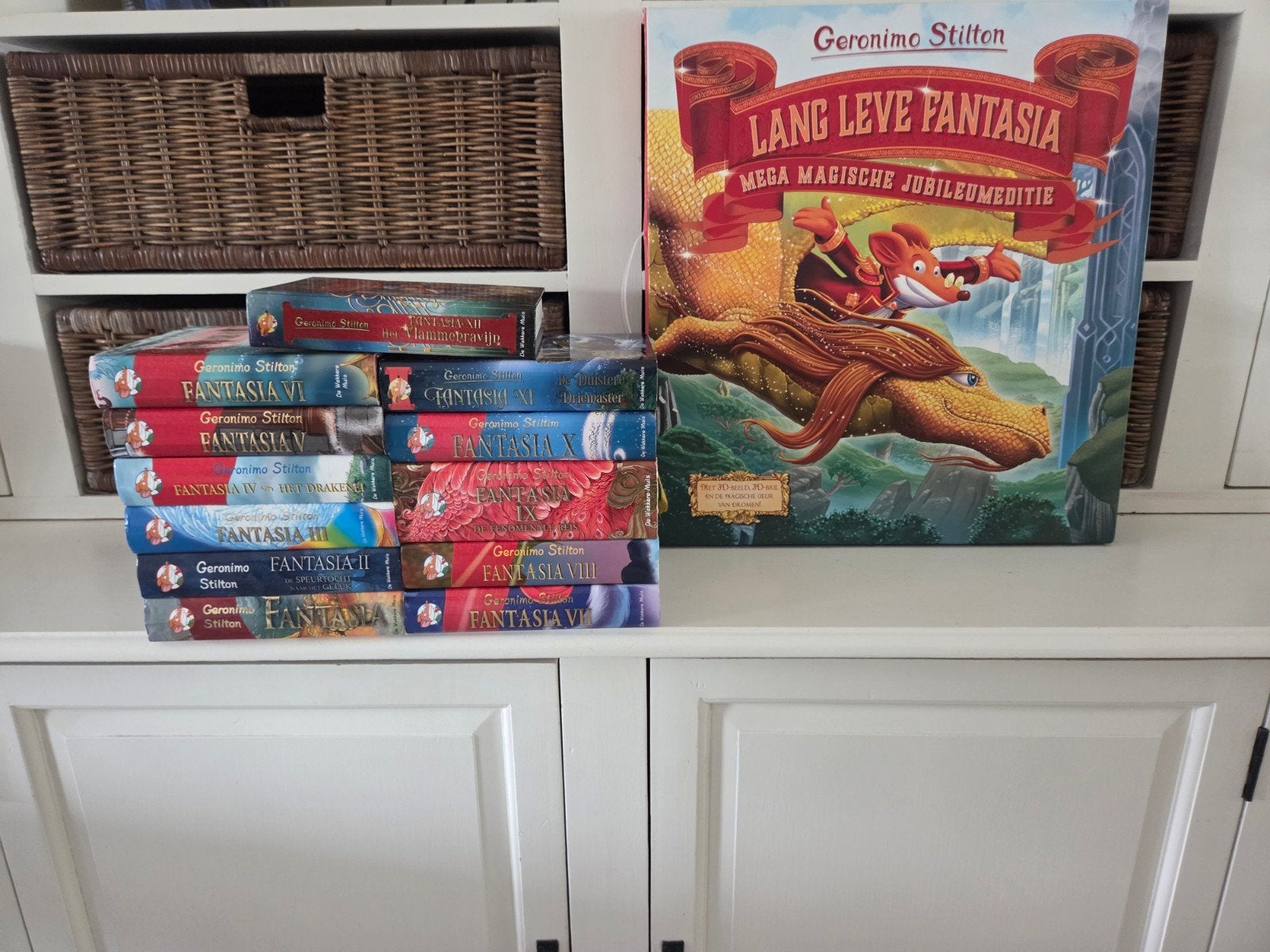 Geronimo Stilton - Fantasia (12 stuks) lang leve fantasia, Boeken, Ophalen of Verzenden, Gelezen