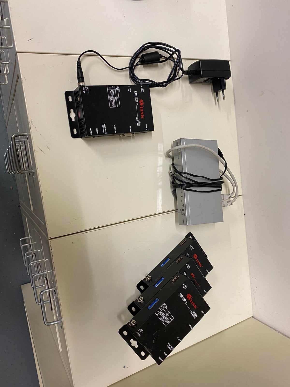 HDMI Cat5 extender en splitter, Ophalen of Verzenden, Gebruikt, Video