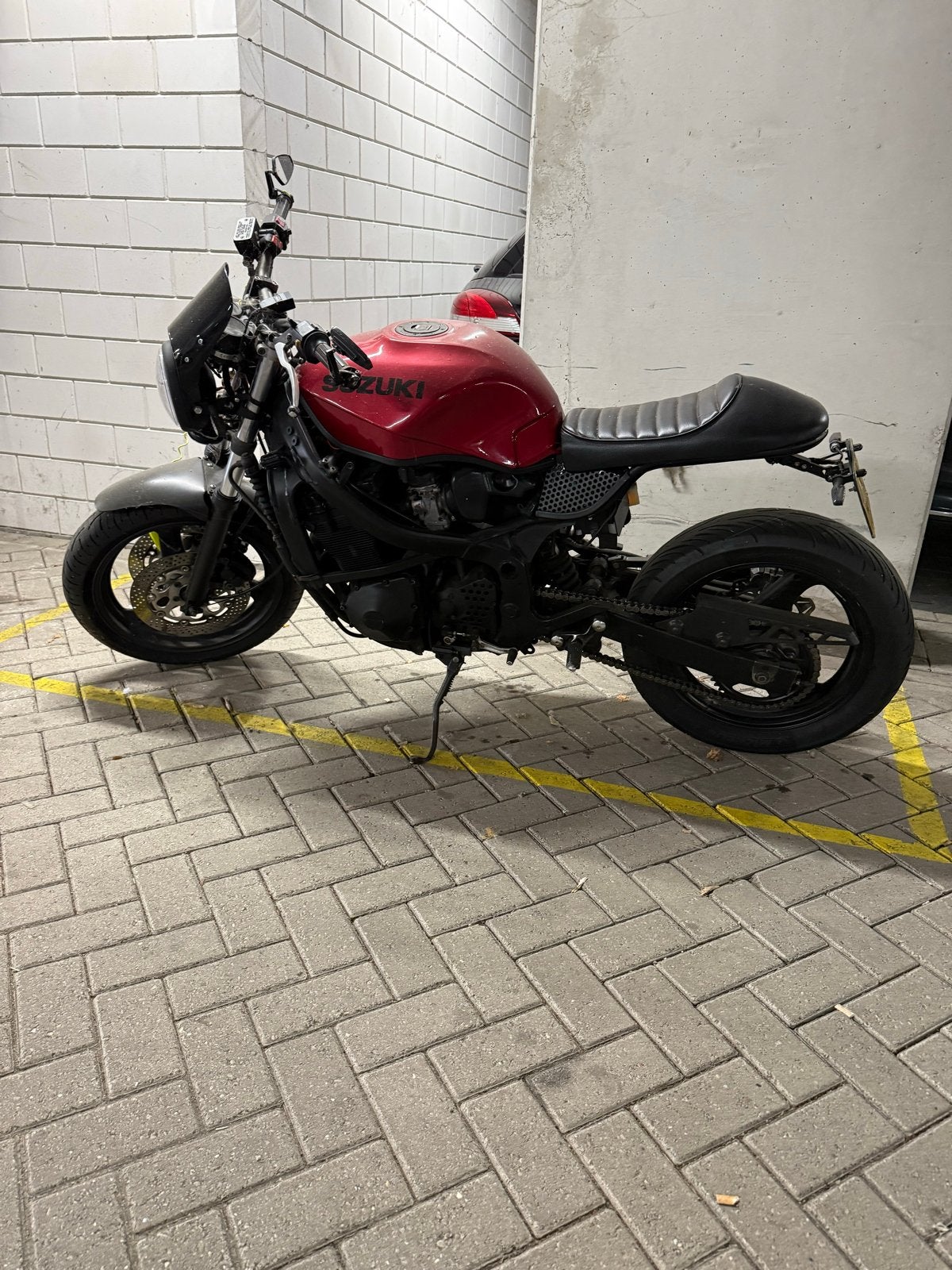 Suzuki GSX 600 F 1993 Cafe Racer -EyeCatcher, Motoren, Particulier, Gebruikt, Naked bike