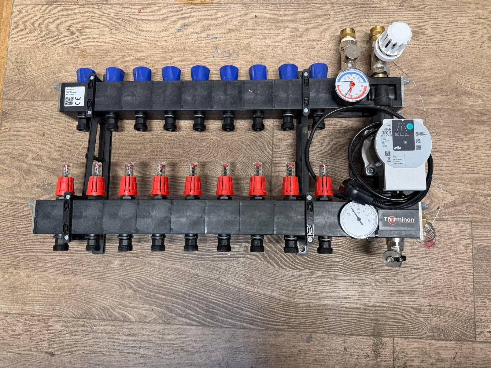 Therminon 9-groeps composiet vloerverwarmings verdeler, Minder dan 30 cm, Overige typen, Minder dan 60 cm, Ophalen of Verzenden