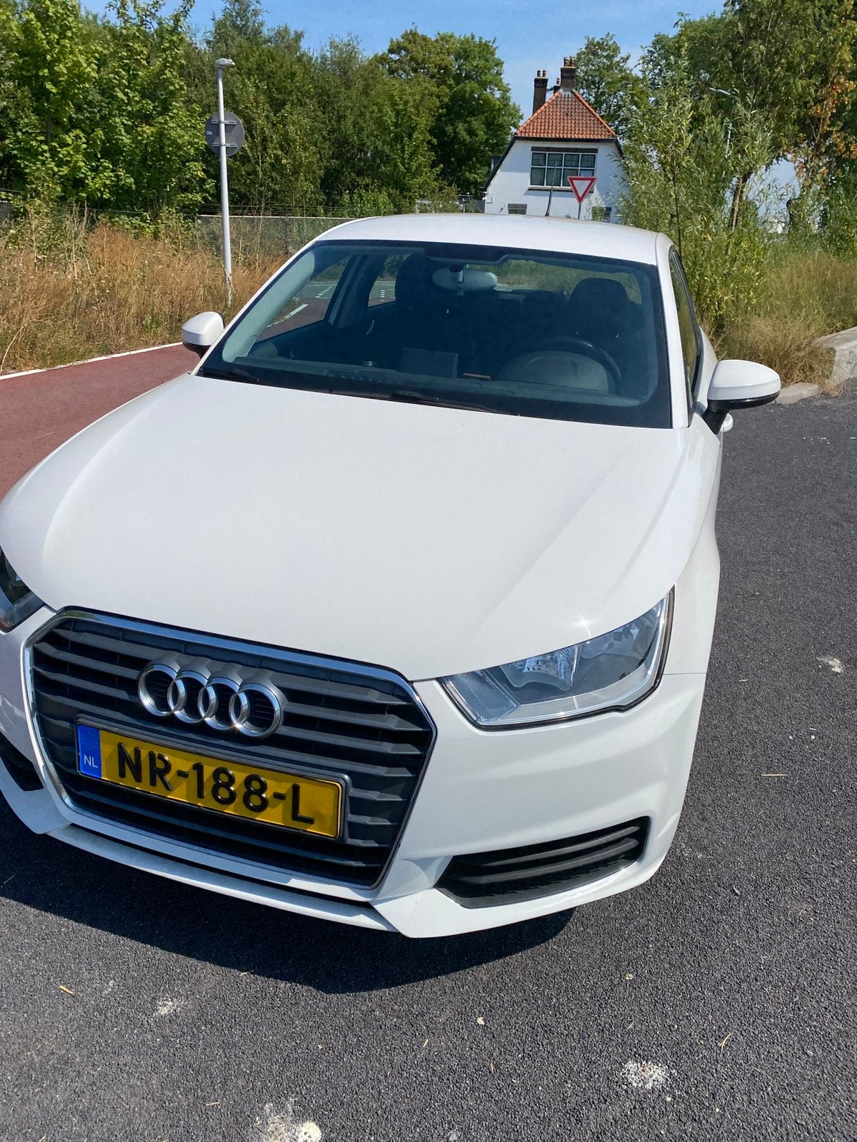 Audi A1 1.0 Tfsi 70KW Sportback 2017 Wit, Auto's, Audi, Voorwielaandrijving, Stof, Zwart, 95 pk