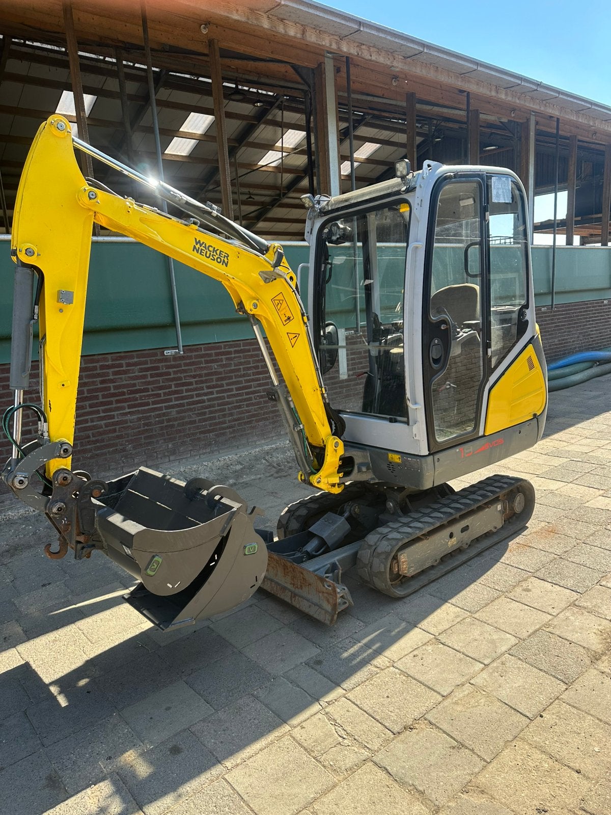 Wacker neuson ET 18 bj 2020 graafmachine 2784 uur, Zakelijke goederen, Machines en Bouw | Kranen en Graafmachines, Ophalen, Graafmachine