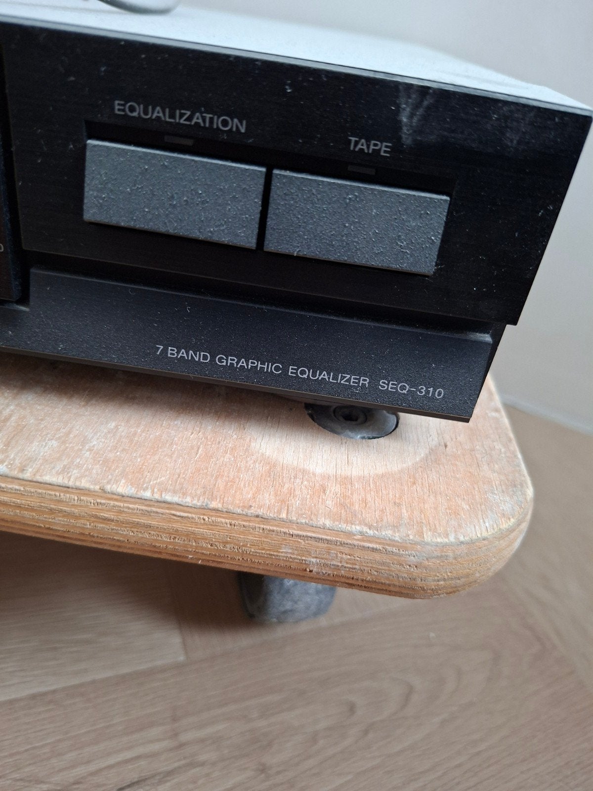 Sony 7 Band Grafische Equalizer SEQ-310, Audio, Tv en Foto, Versterkers en Receivers, Ophalen of Verzenden, Gebruikt, Sony