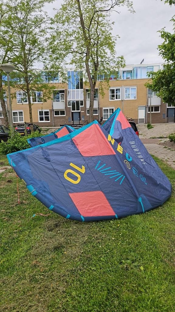 Duotone Neo 2023 10m - Allround Freeride Kite, Ophalen, 10 m², Geen board, Zo goed als nieuw