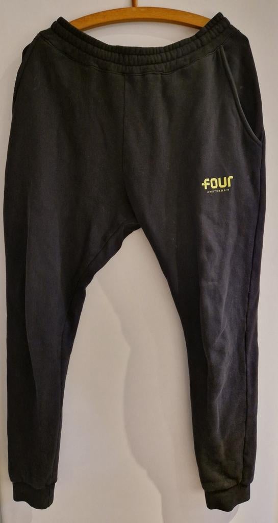 Four Amsterdam Joggingbroek Maat M Zwart, Kleding | Heren, Four Amsterdam, Maat 48/50 (M), Zwart, Ophalen of Verzenden