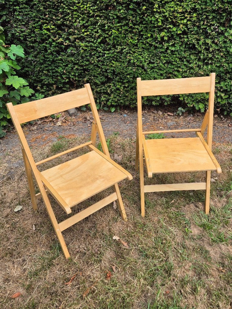 Houten klapstoeltjes, Ophalen, Gebruikt, Twee, Bruin