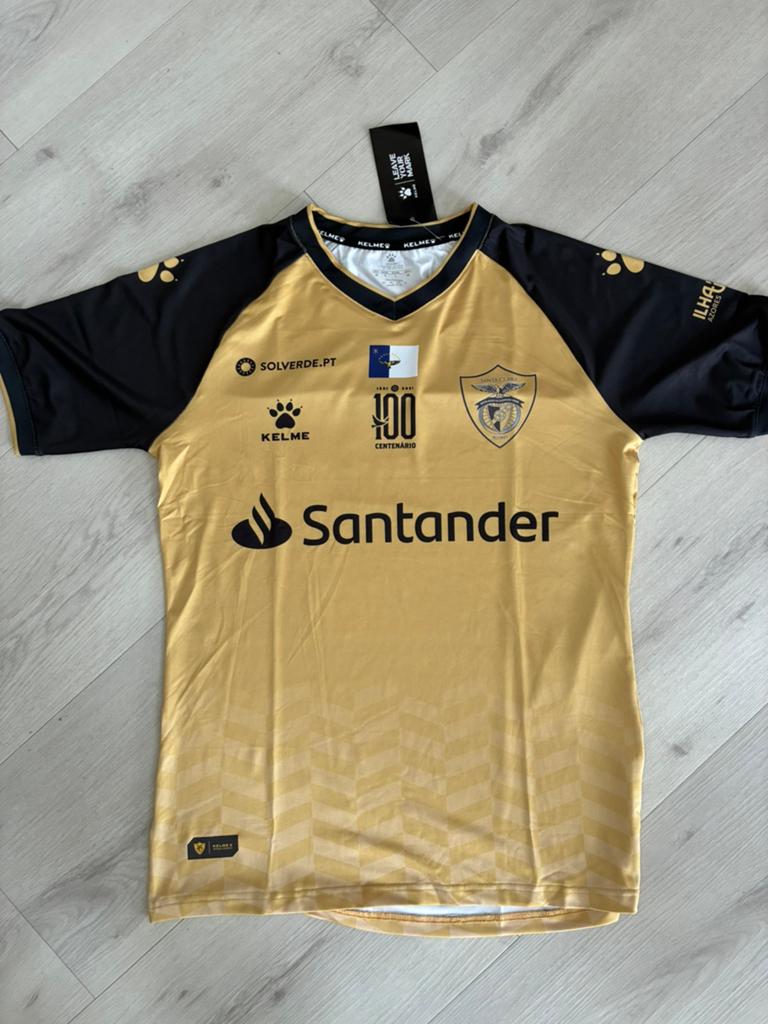 Origineel shirt Santa Clara (Portugal) maat M, Maat M, Ophalen of Verzenden, Nieuw, Shirt