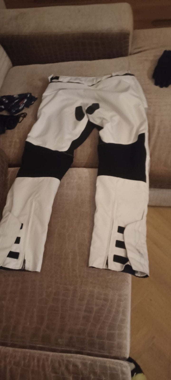 Motorpak maat m (jas en broek) en helm - Scorpion EXO, Motoren, Jas | textiel, Dames, Scorpion EXO, Ophalen of Verzenden