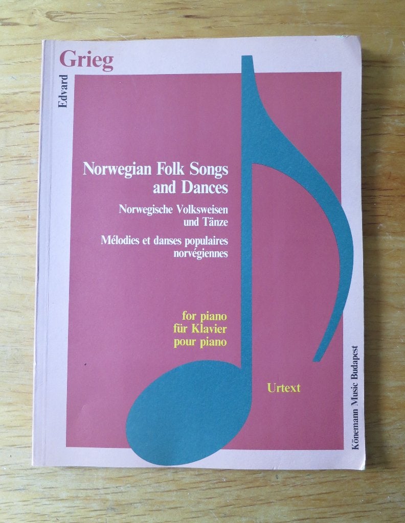 Grieg - Norwegian Folk Songs and Dances voor Piano (Urtext), Klassiek, Ophalen of Verzenden, Zo goed als nieuw, Artiest of Componist