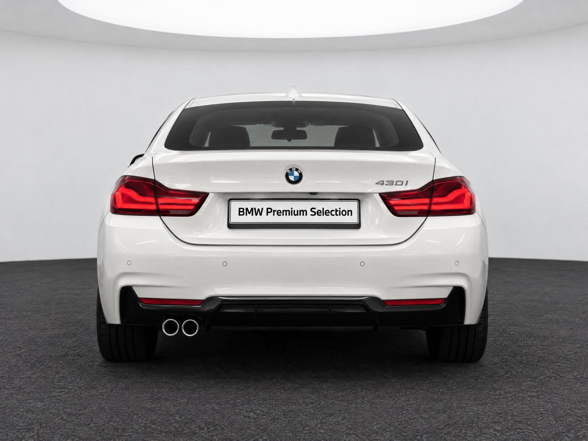 BMW 4 Serie Gran Coupé 430i xDrive M Sport Automaat / Achte, Auto's, 15 km/l, Gebruikt, Alcantara, Wit