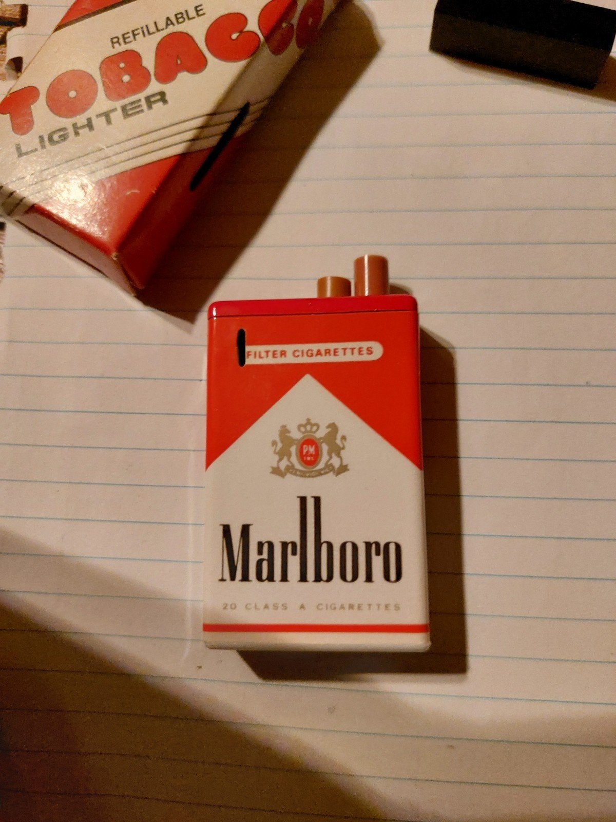 Vintage retroTabacco marlboro  aansteker met doos, Ophalen of Verzenden, Gebruikt, Aansteker