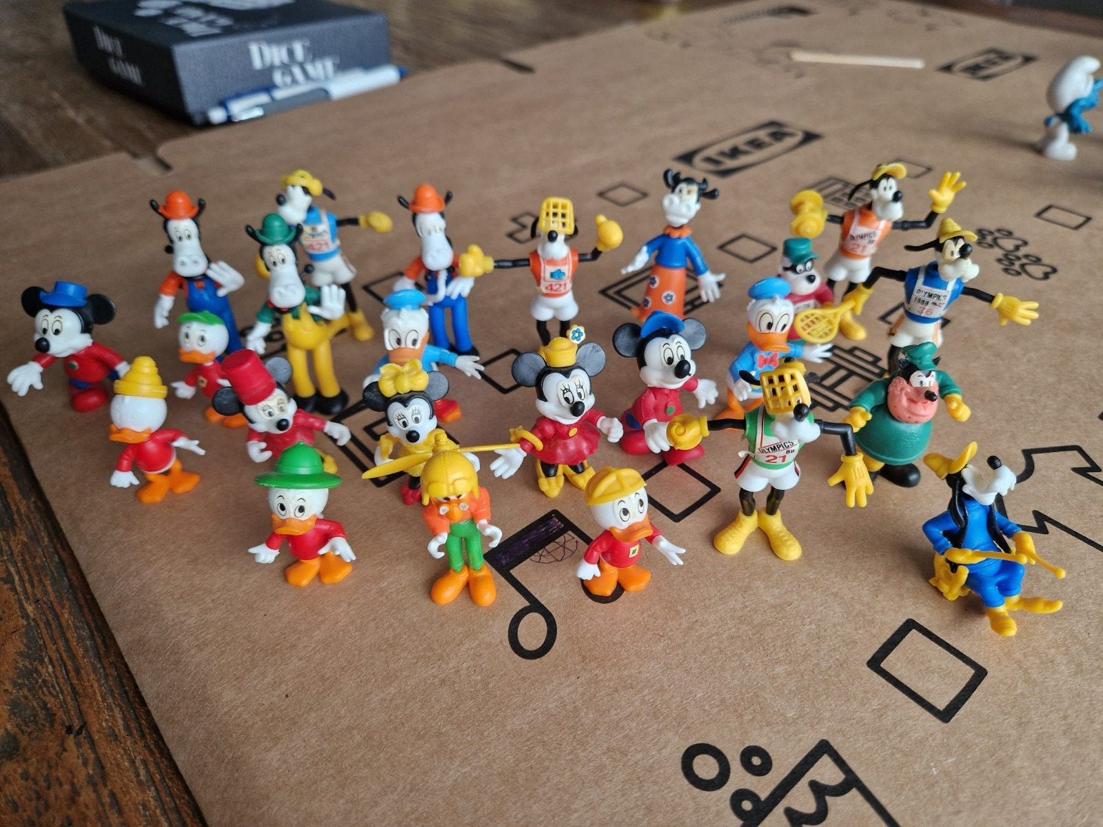 Disney Steckfiguurtjes Ferrero, Ophalen of Verzenden, Overige figuren, Gebruikt, Beeldje of Figuurtje