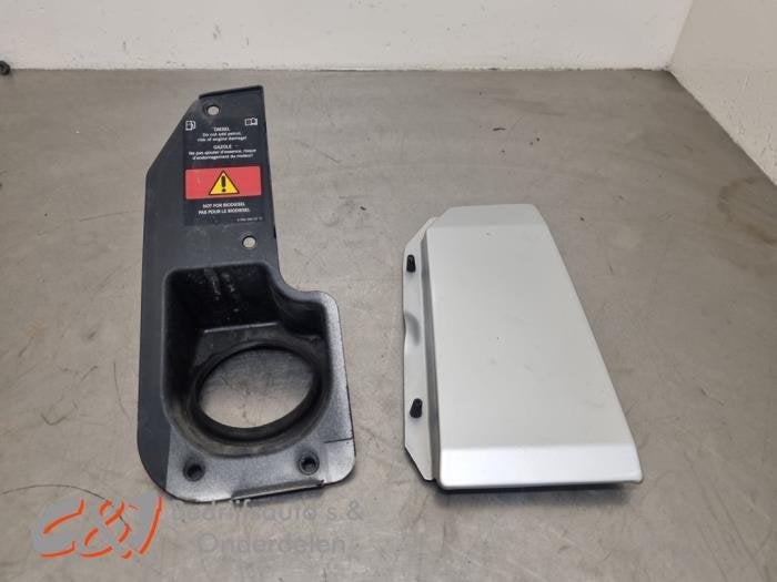 Tank Klep van een Mercedes Sprinter (9744), Auto-onderdelen, Gebruikt, -, Ophalen of Verzenden, -