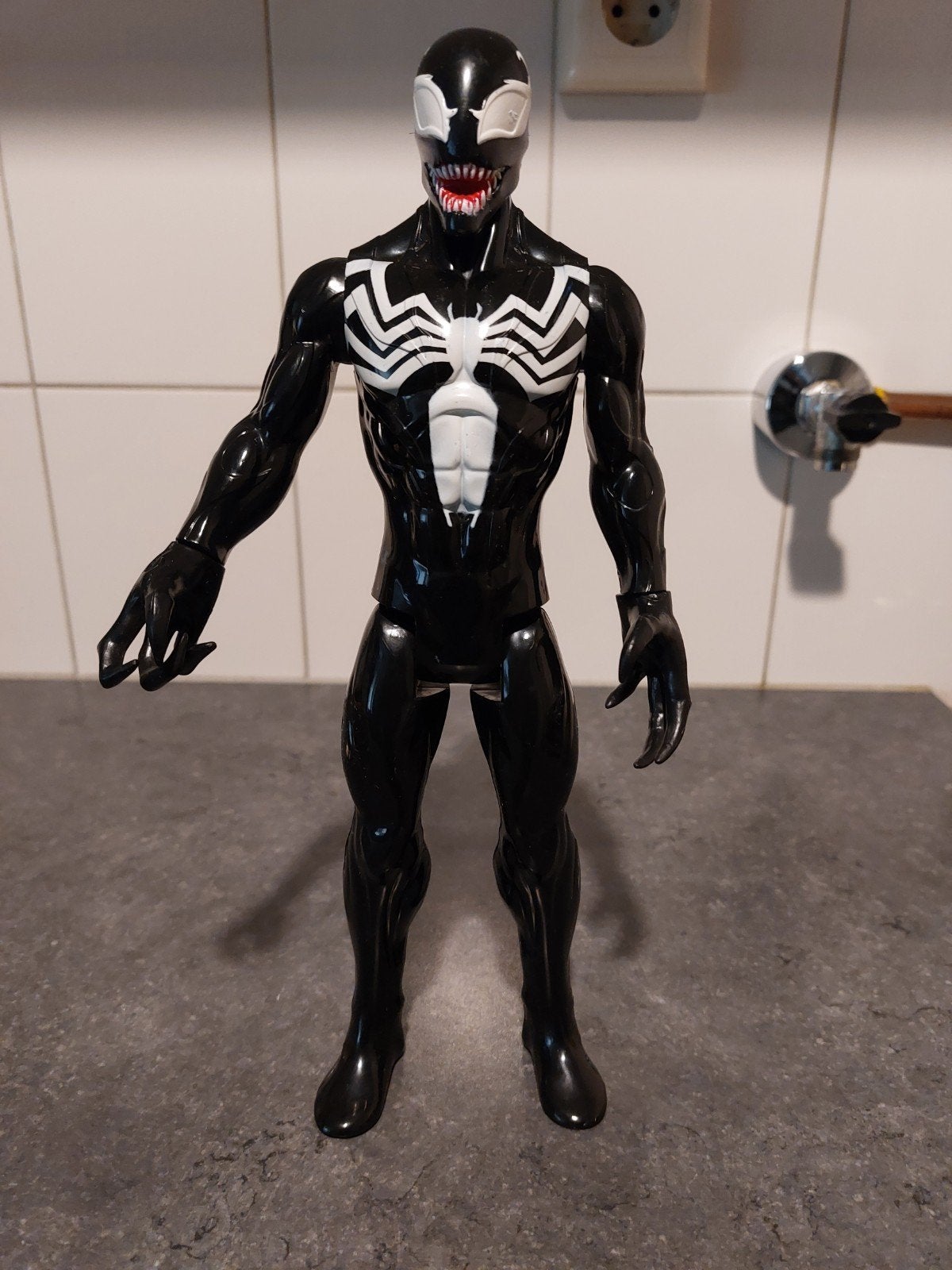 Venom actiefiguur - Marvel Comics 30 cm, Ophalen of Verzenden, Zo goed als nieuw