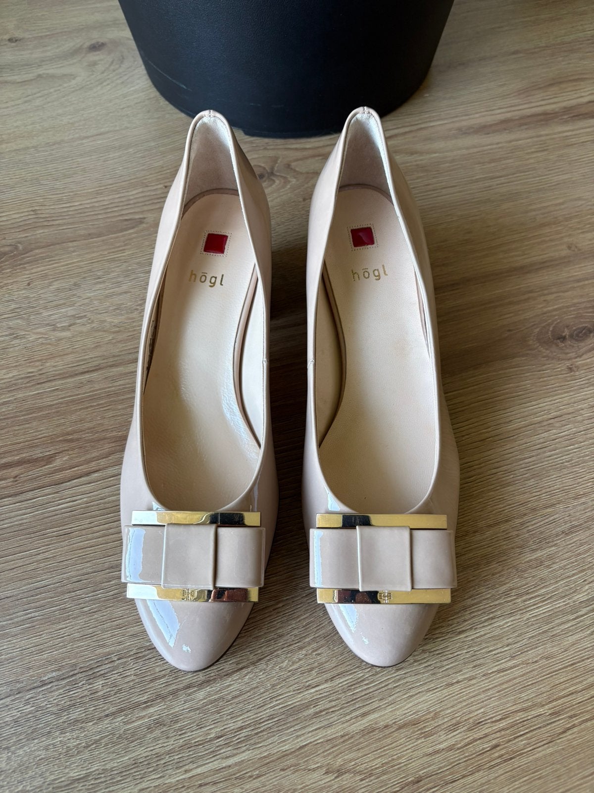 Högl Schoenen, Ophalen of Verzenden, Nieuw, Beige, Schoenen met lage hakken