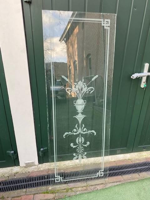 Geetst glas voor deur en bovenlicht, Ophalen
