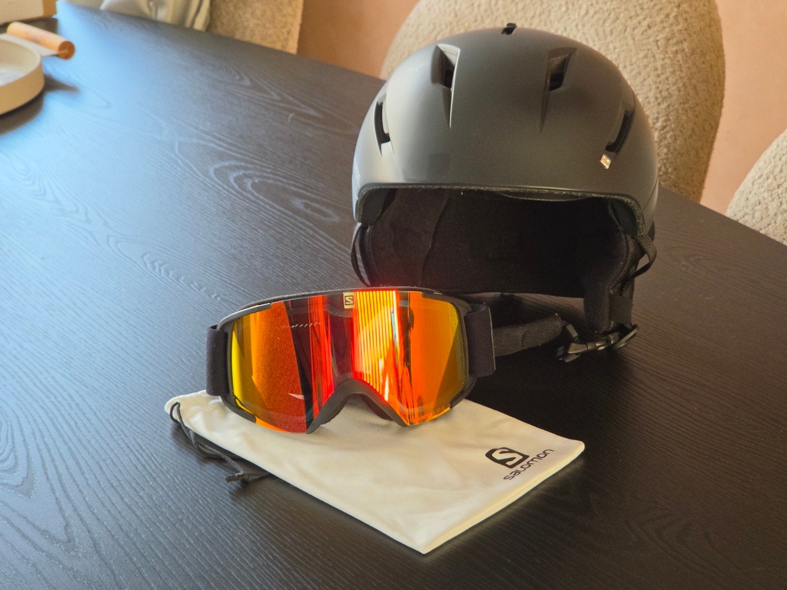 Salomon Pioneer M skihelm + Salomon S1-3 skibril, Ophalen, Overige typen, Maat 48/50 (M), Zo goed als nieuw