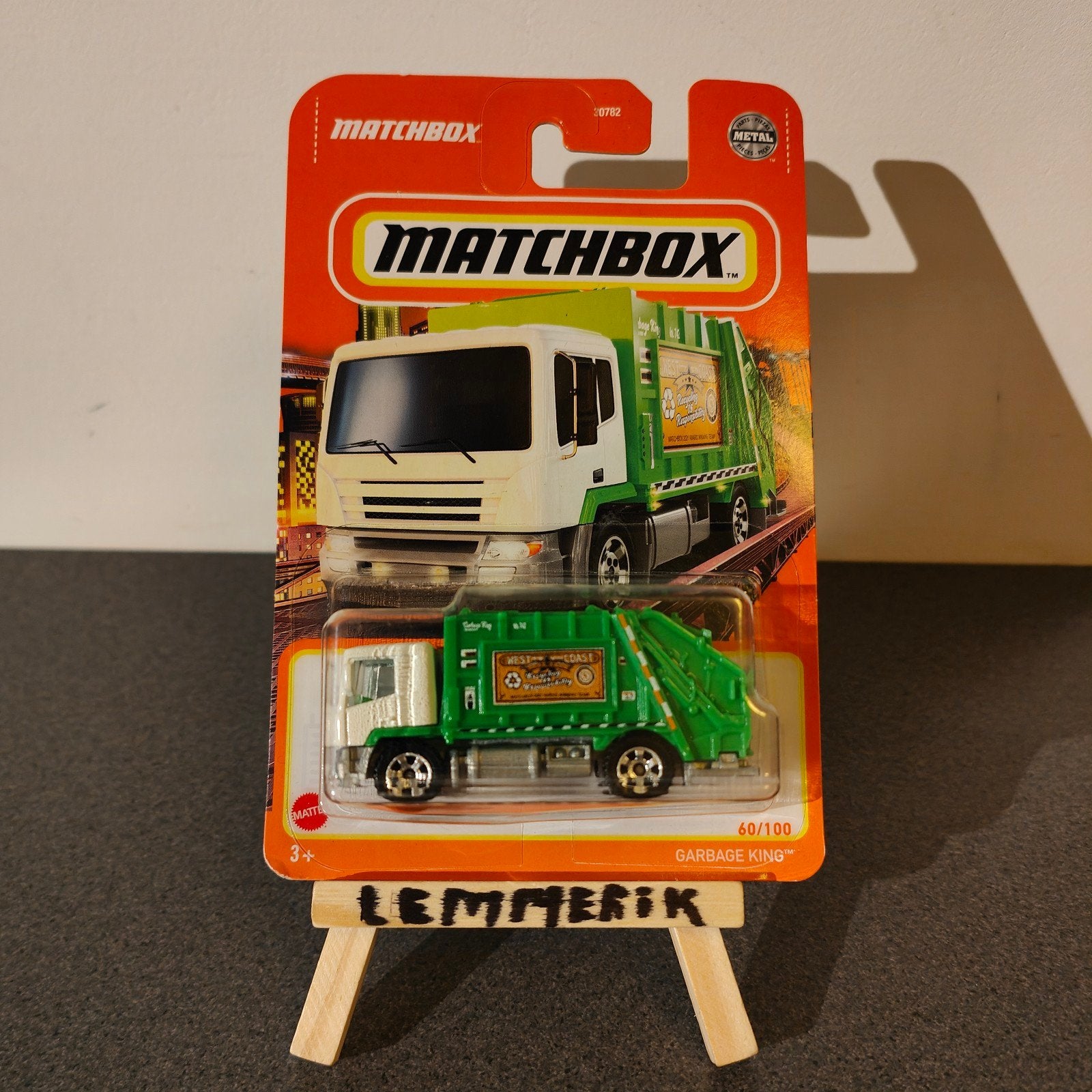 Matchbox Long Card Garbage King Vuilniswagen - Nieuw, Ophalen of Verzenden, Nieuw, Auto