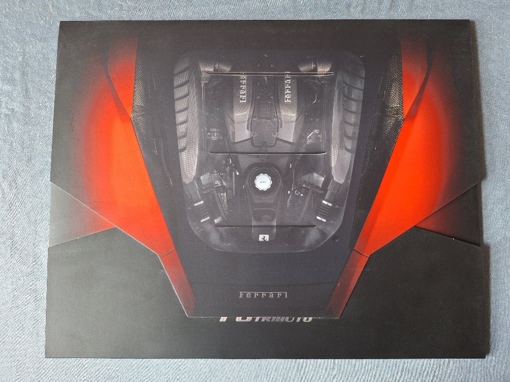 Broch / Portfolio FERRARI F8 TRIBUTO - 2019 Engels, Verzenden, Zo goed als nieuw, Ferrari