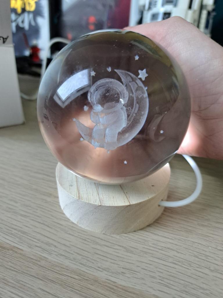 Astronaut op de maan. 3D ledlamp, Nieuw, Ophalen of Verzenden, Zonnestelsel, Minder dan 50 cm