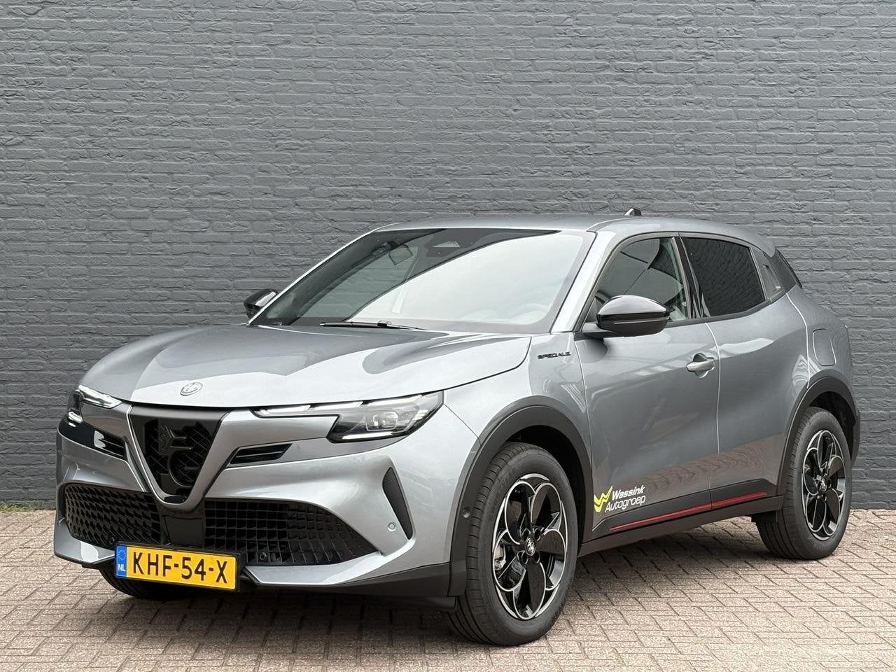 Alfa Romeo Junior Elettrica Speciale 54 kWh 412 Km WLTP | Ad, Auto's, Alfa Romeo, Automaat, Gebruikt, 156 pk, SUV of Terreinwagen