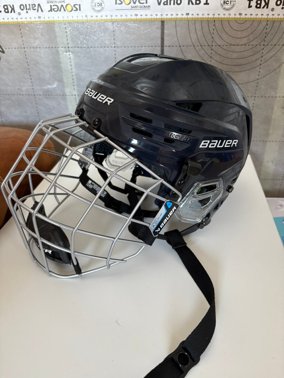 Ijshockey helm maat M, Sport en Fitness, Ophalen, Zo goed als nieuw, Bescherming