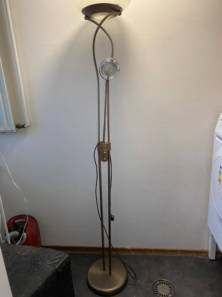 Metalen vloerlamp, Huis en Inrichting, Ophalen, Gebruikt, Metaal, 150 tot 200 cm