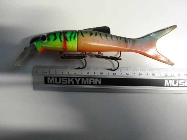 Kunstaas: Musky Innovations Deep Invader pluggen, Watersport en Boten, Hengelsport | Roofvissen, Gebruikt, Overige typen, Verzenden
