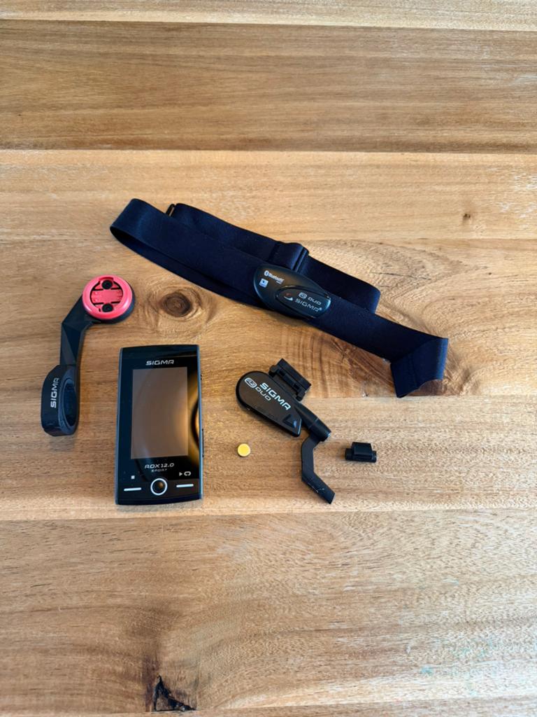 Sigma ROX 12.0 GPS fietscomputer met sensoren, Ophalen of Verzenden, Draadloos, Zo goed als nieuw