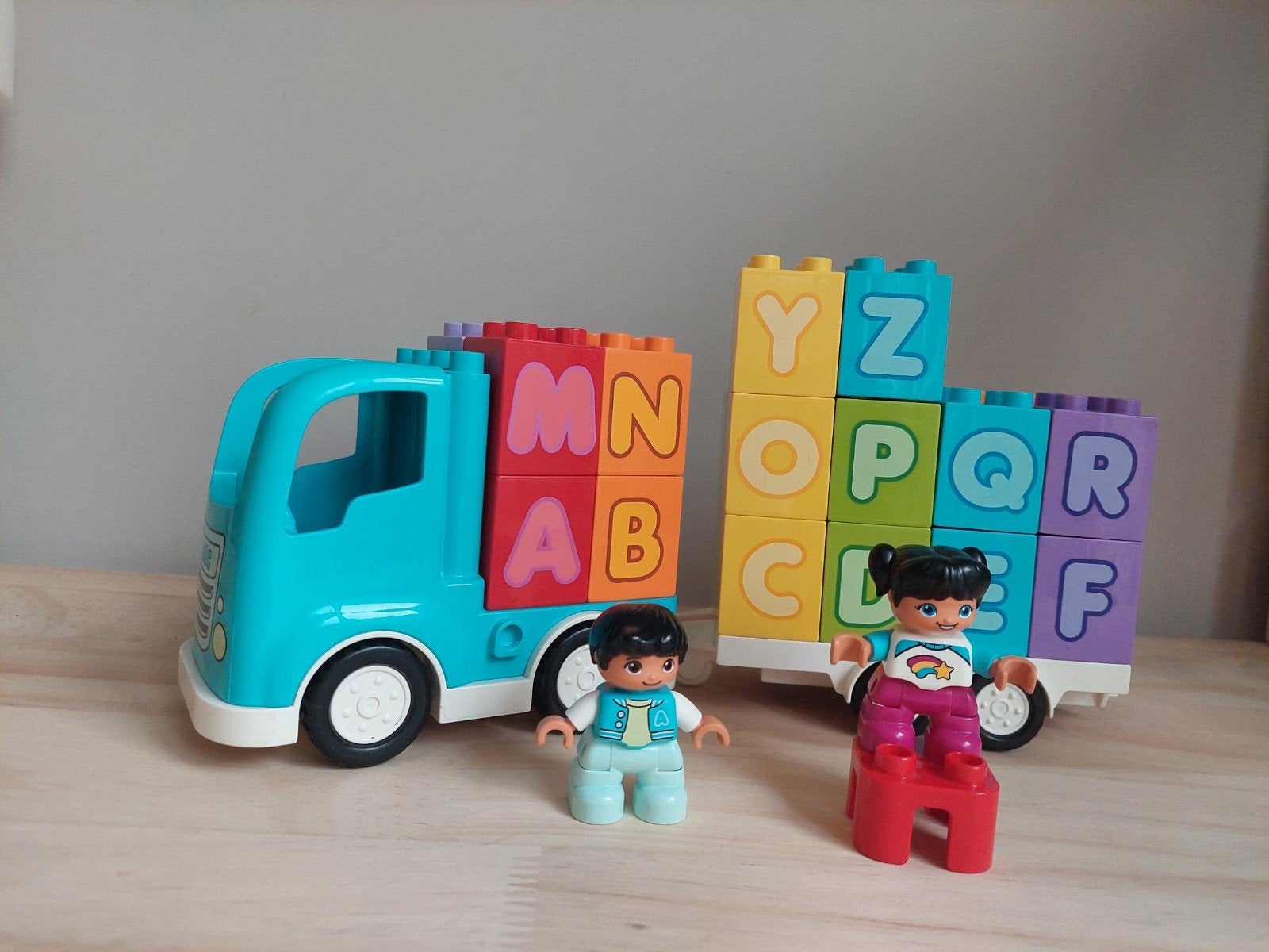 DUPLO Alfabet Vrachtwagen, Ophalen, Zo goed als nieuw, Overige merken