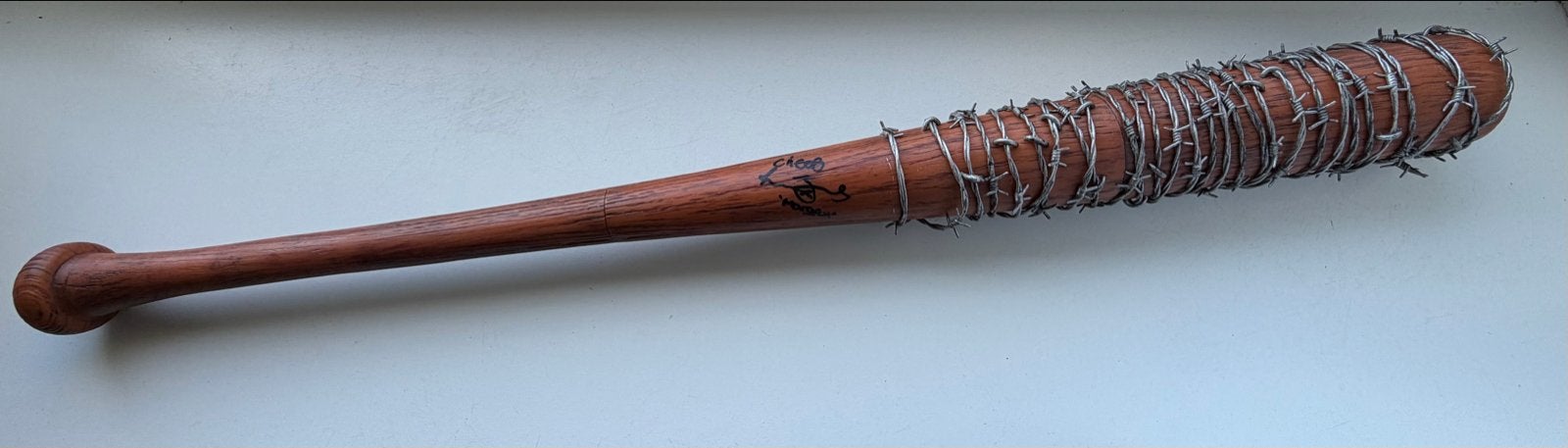 The Walking Dead Lucille Baseball honkbal Knuppel Gesigneerd, Ophalen, Gebruikt, Tv, Gebruiksvoorwerp