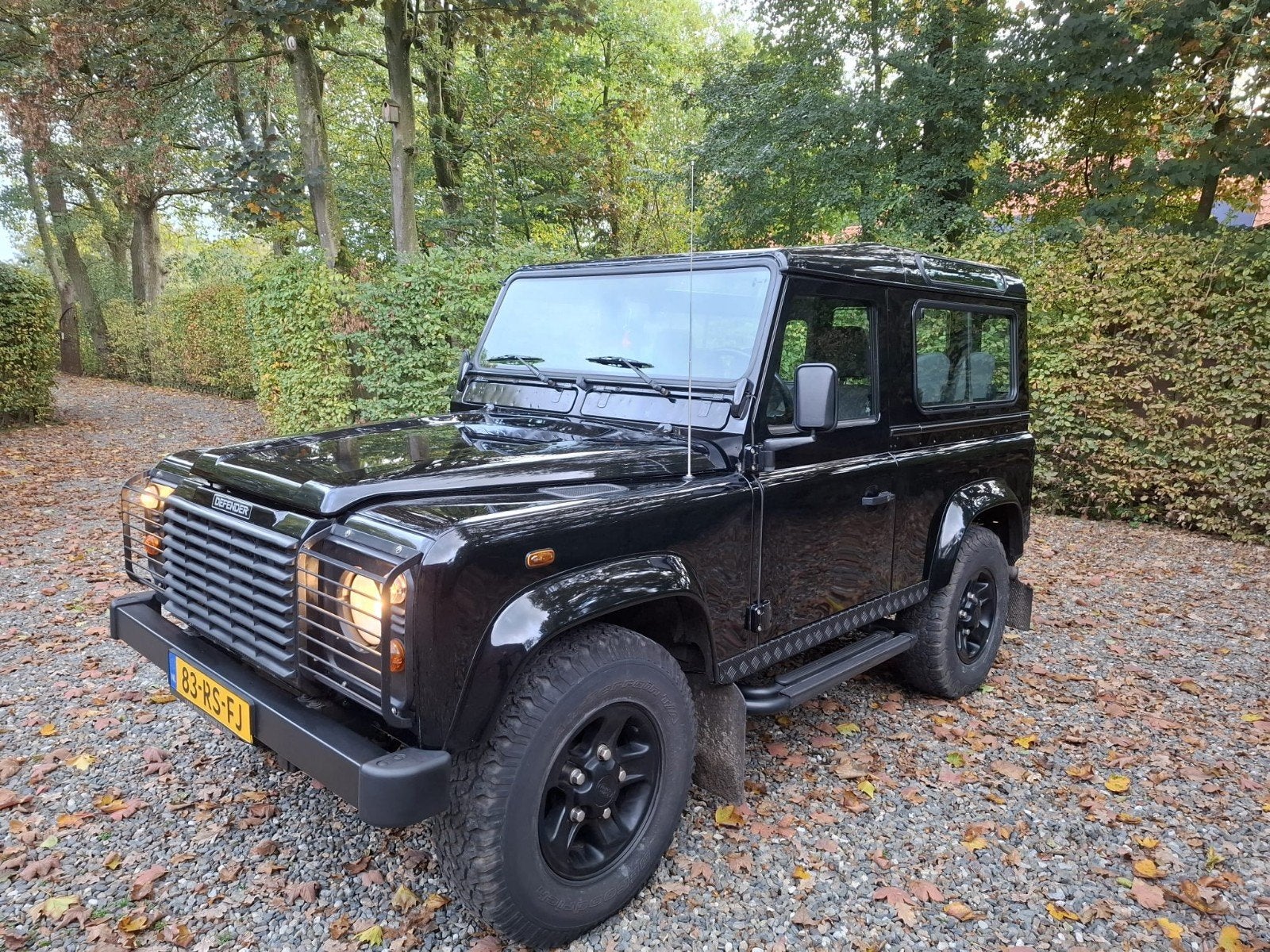 Land Rover Defender 2.5 TD5 ST WGN 90 2003 Zwart, Auto's, 2500 cc, 4 cilinders, Zwart, Particulier