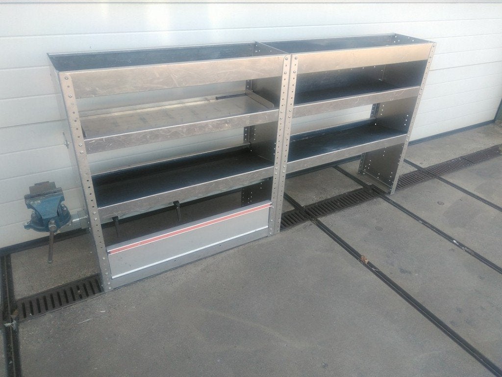 Bedrijfswagen inrichting met uitschuifbare bankschroef, Ophalen, Gebruikt
