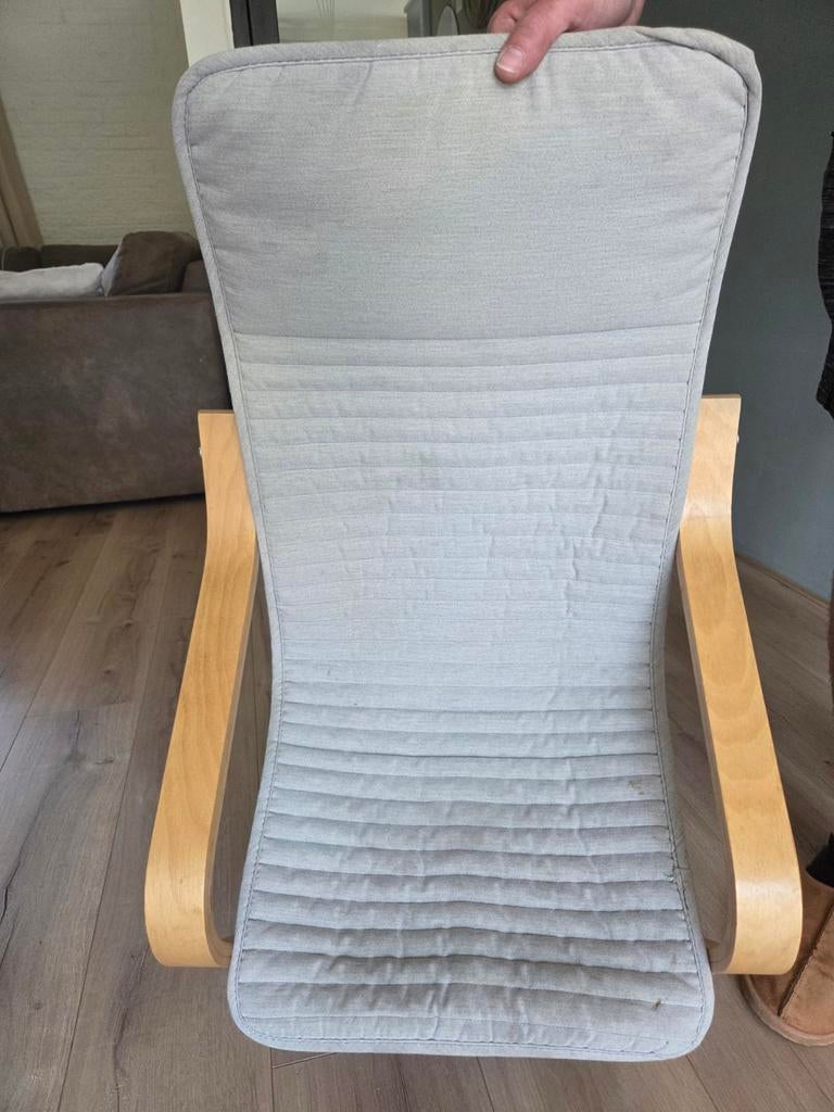 2x IKEA POÄNG fauteuil / kinder stoel, Kinderen en Baby's, Kinderkamer | Tafels en Stoelen, Ophalen of Verzenden, Stoel(en)