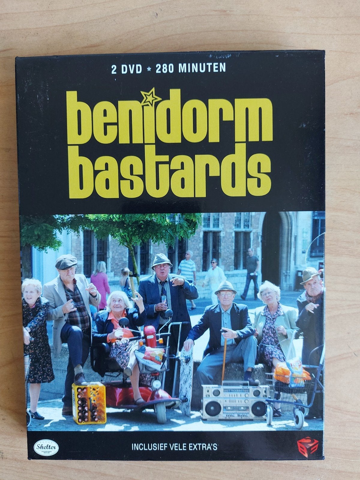Benidorm Bastards - 2-DVD, Cd's en Dvd's, Alle leeftijden, Ophalen of Verzenden, Zo goed als nieuw