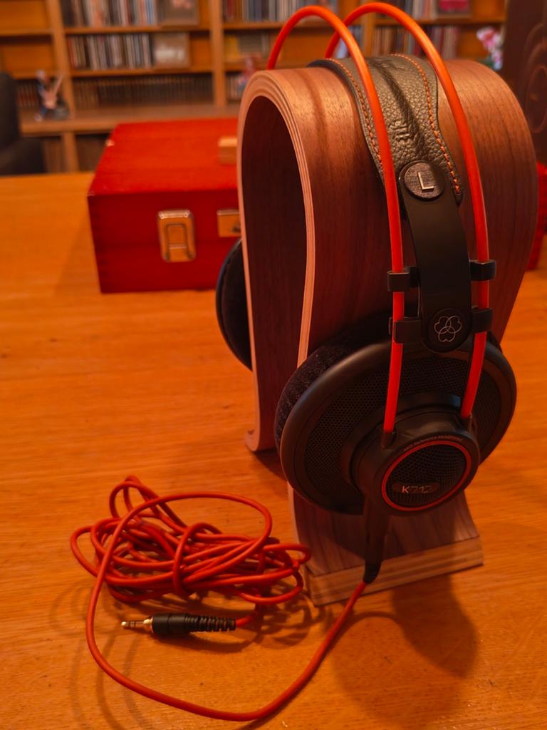 AKG K712 Pro Koptelefoon - Zo goed als nieuw