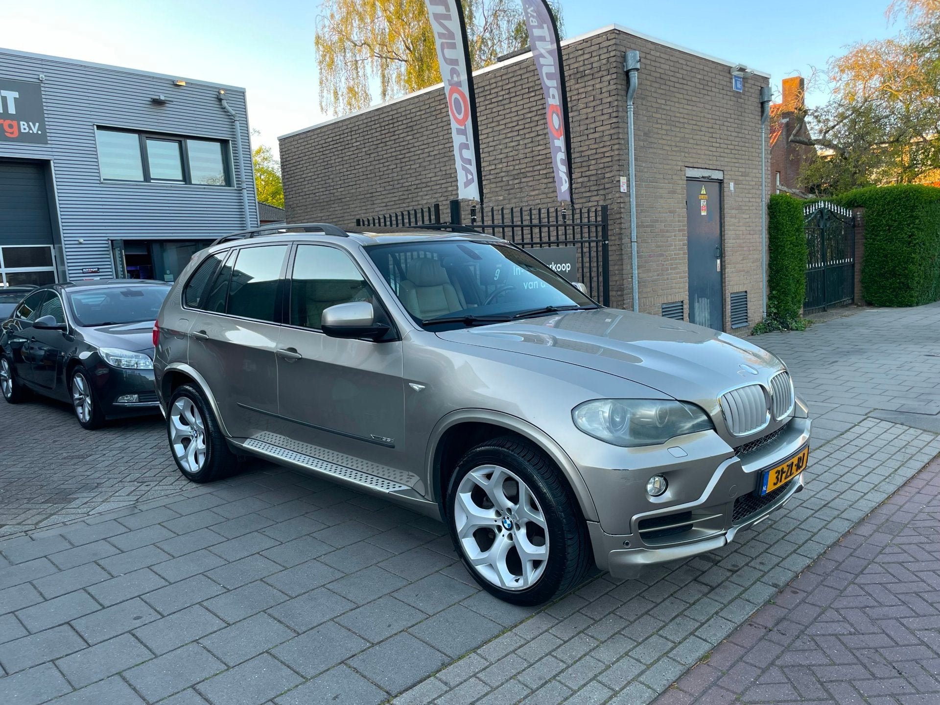 BMW X5 XDrive30d High Executive Panoramadak Airc NAP APK, Auto's, BMW, Gebruikt, X5, 2993 cc, Bruin