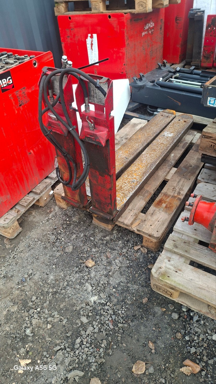 reachvorken Durwen, Ophalen, Heftruck