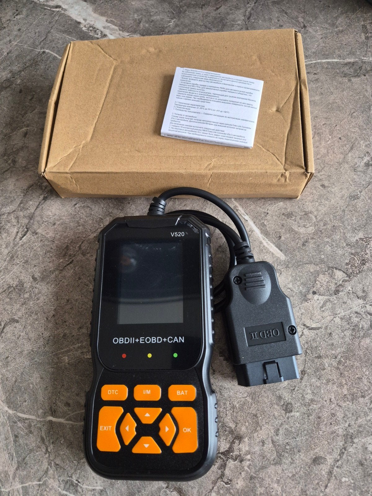 OBD2 EOBD CAN Auto Diagnosetool V520 Foutcodelezer, Ophalen of Verzenden, Nieuw