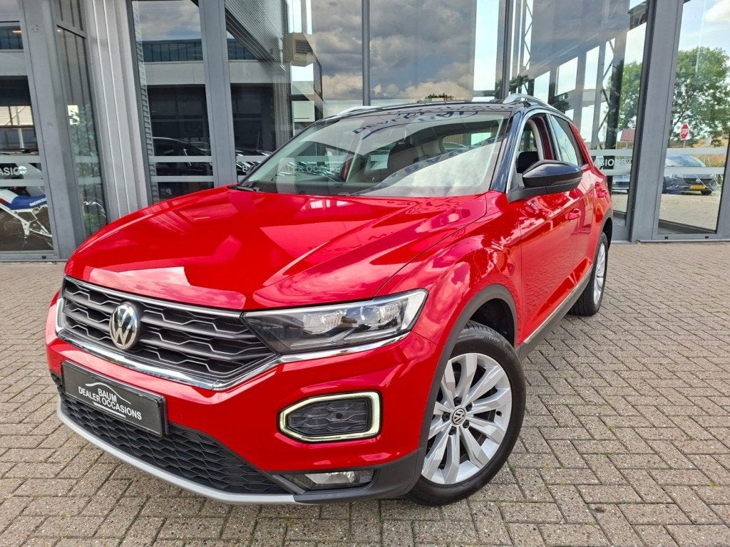 Volkswagen T-ROC 1.5 TSI 150PK SPORT EDITION NAVI LMV PDC VI, Voorwielaandrijving, 4 cilinders, Origineel Nederlands, Bedrijf
